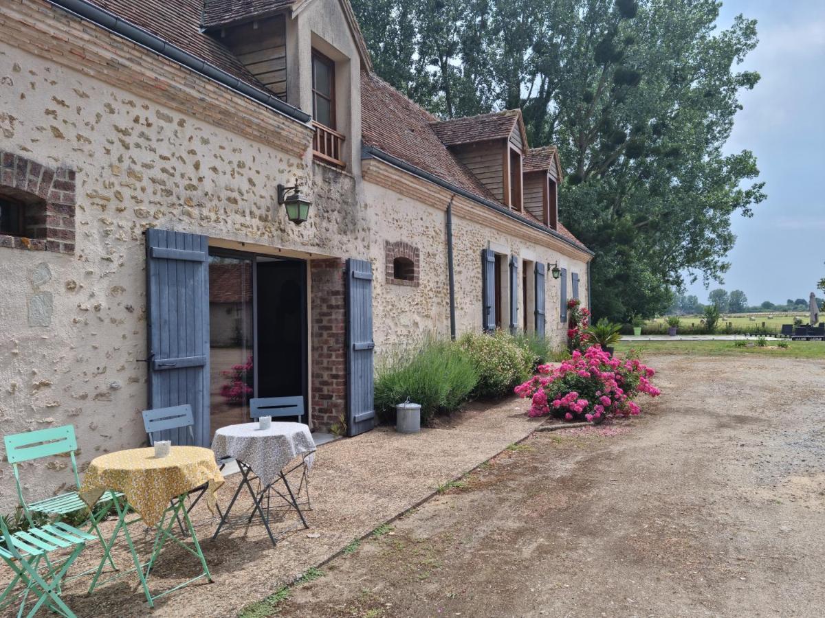 L 'Aupinouse Chambre Double Pivoine Avec Salle D'Eau Privative La Suze-sur-Sarthe Exterior foto